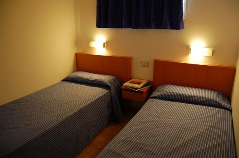Apartamentos Karina Playa del Inglés Esterno foto